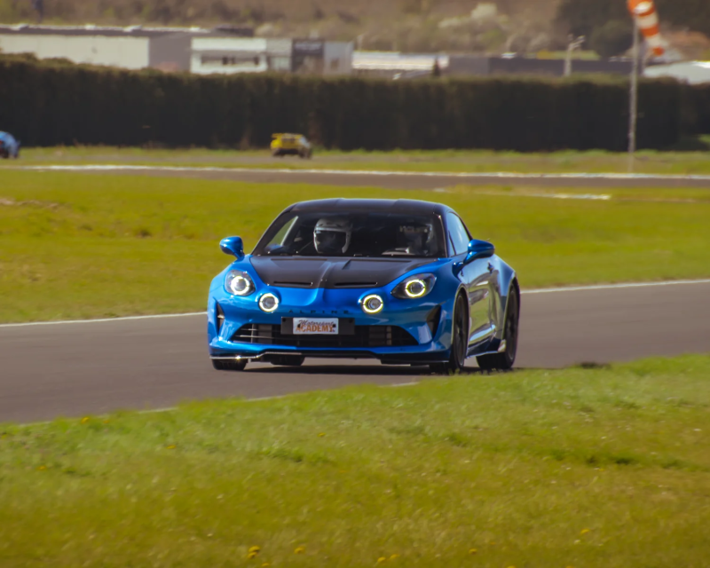 Coffret cadeau pilotage à Issoire (63) | Motorsport Academy