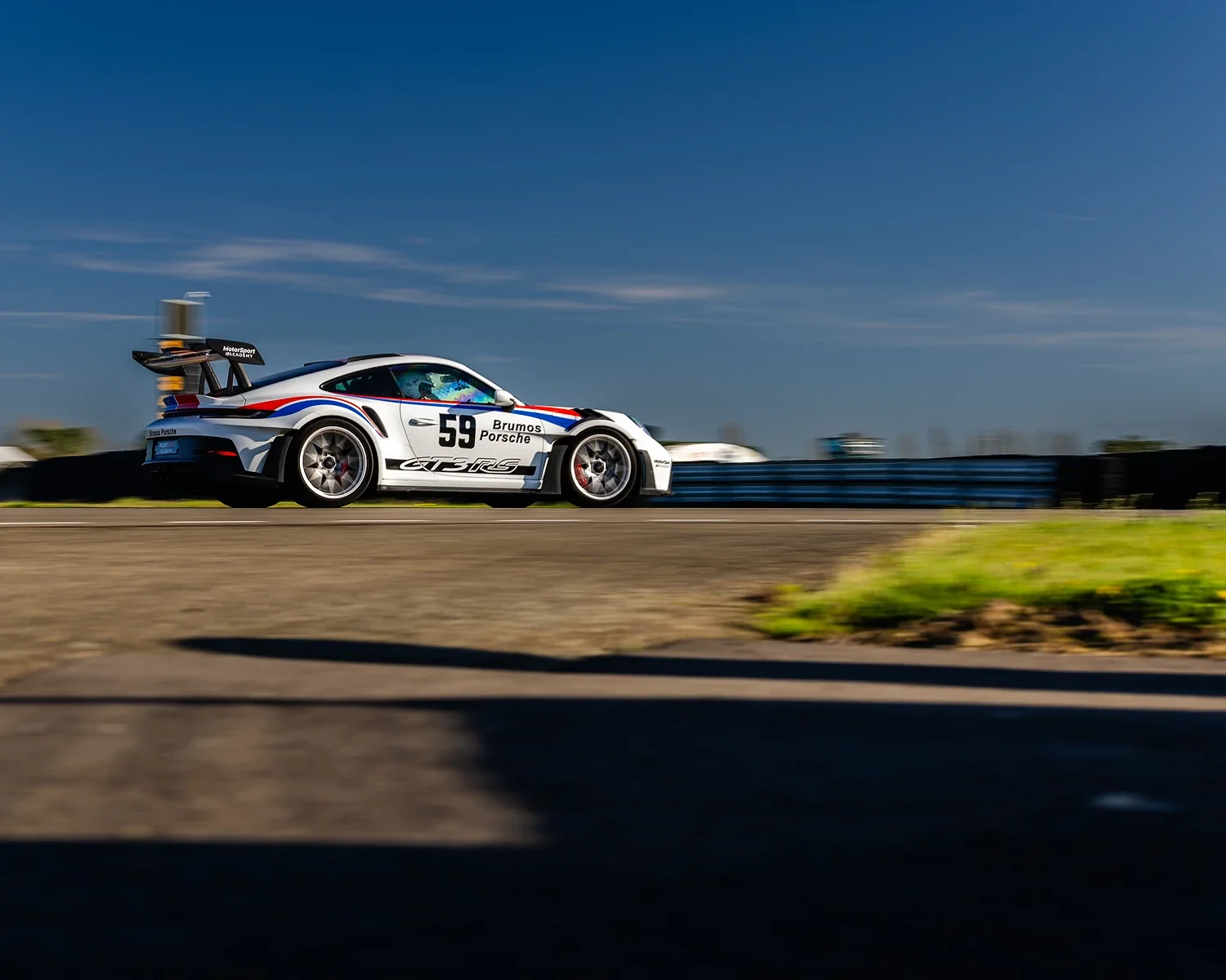 Coffret cadeau pilotage au Grand Sambuc (13) | Motorsport Academy